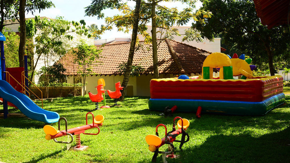 The Covanro Airport Hotel - Katunayake Gampaha Exterior photo