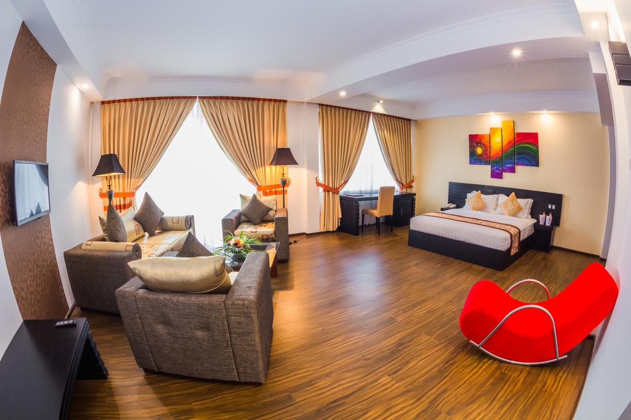 The Covanro Airport Hotel - Katunayake Gampaha Room photo